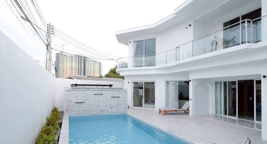 À vendre 7 chambres villa à Bang Lamung, Chonburi