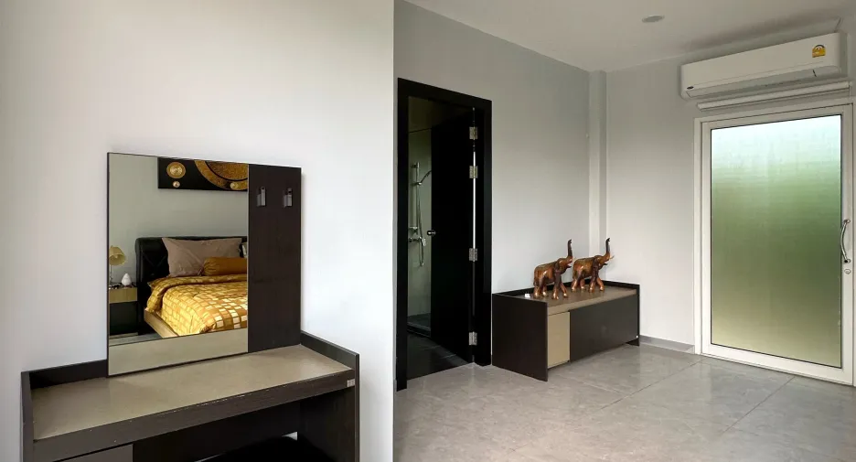 Villa zum Kauf mit 3 Zimmer in Thalang, Phuket