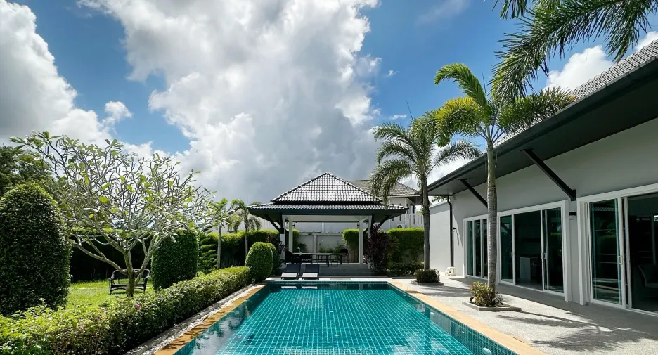 Villa zum Kauf mit 3 Zimmer in Thalang, Phuket