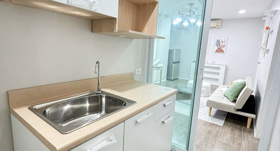 For sale and for rent 2 bedrooms condo in Mueang Samut Prakan, Samut Prakan