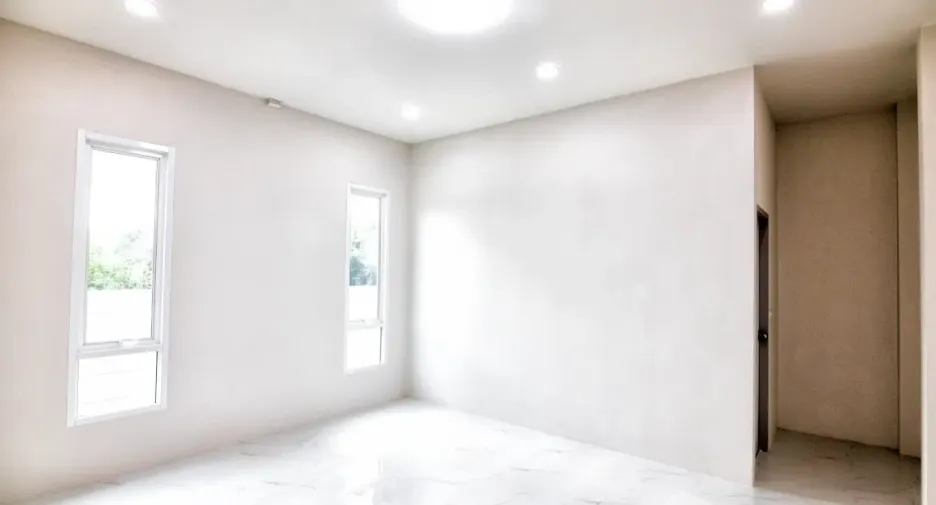 For sale 3 bedrooms house in Phanat Nikhom, Chonburi