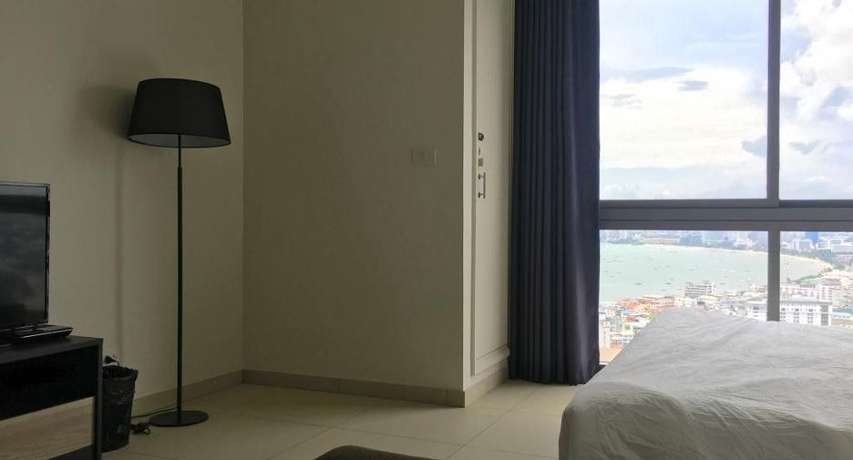 For sale studio condo in Bang Lamung, Chonburi