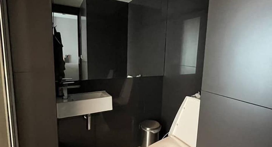 For sale 1 bed condo in Sathon, Bangkok