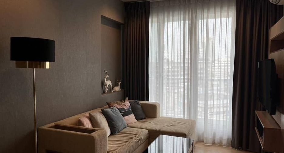 For sale 1 bed condo in Sathon, Bangkok