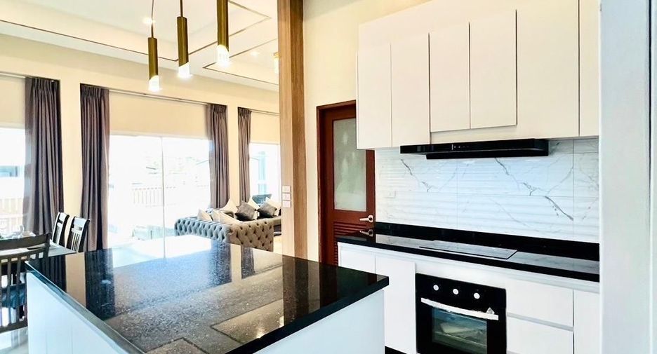 For sale 3 bedrooms villa in Thalang, Phuket