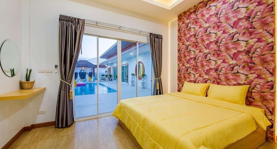 For rent 4 bedrooms villa in Hua Hin, Prachuap Khiri Khan