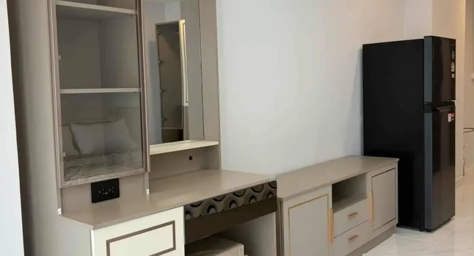 For sale studio condo in Bang Lamung, Chonburi