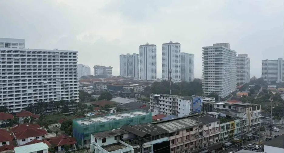 For sale studio condo in Bang Lamung, Chonburi
