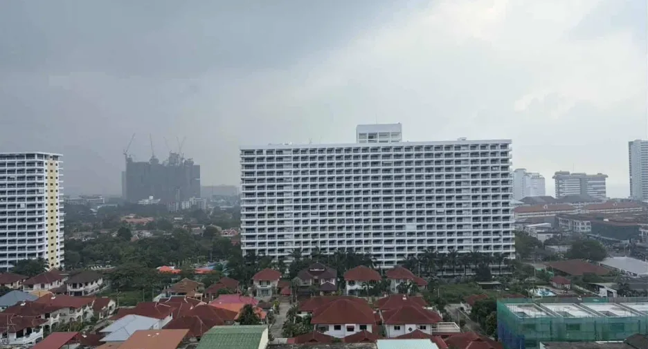 For sale studio condo in Bang Lamung, Chonburi
