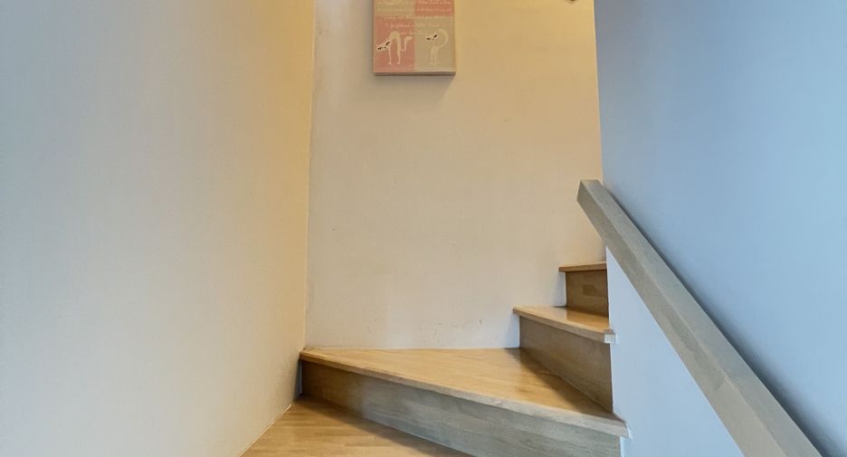 Casa adosada en venta de 2 habitaciones en Bang Bo, Samut Prakan