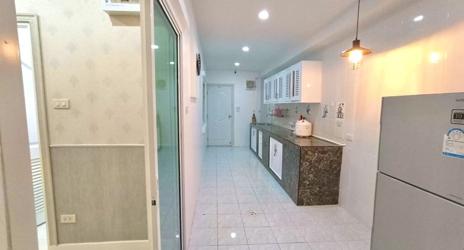 For sale 4 bedrooms villa in Hua Hin, Prachuap Khiri Khan