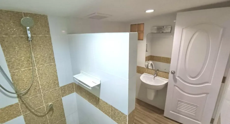 For sale 4 bedrooms villa in Hua Hin, Prachuap Khiri Khan