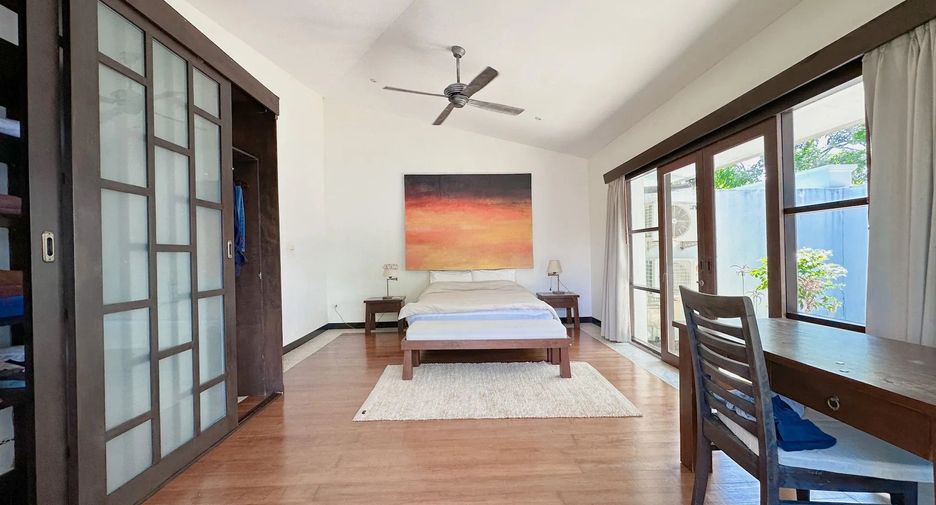 For sale 4 bedrooms villa in Kathu, Phuket