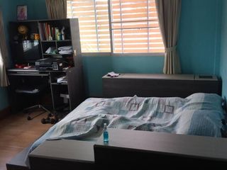 For sale 3 bedrooms townhouse in Bang Kapi, Bangkok
