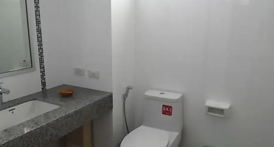 For sale 2 bedrooms condo in Mueang Rayong, Rayong