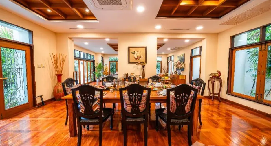 For sale 3 bedrooms villa in Sattahip, Chonburi