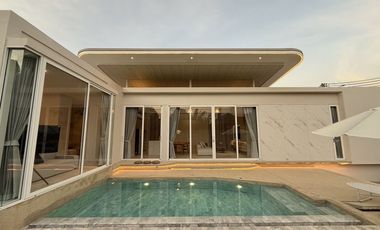 For sale and for rent 3 bedrooms villa in Mueang Phuket, Phuket