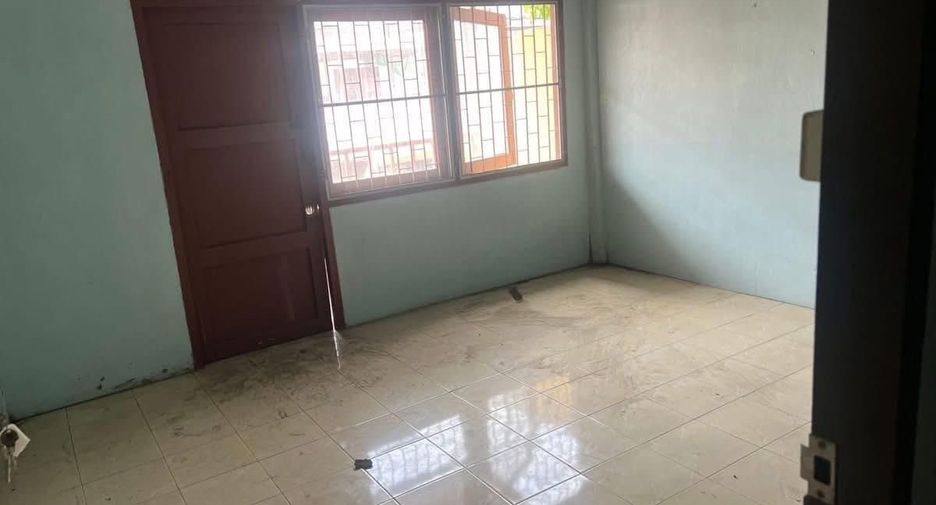 For rent 5 bedrooms retail Space in Bang Lamung, Chonburi