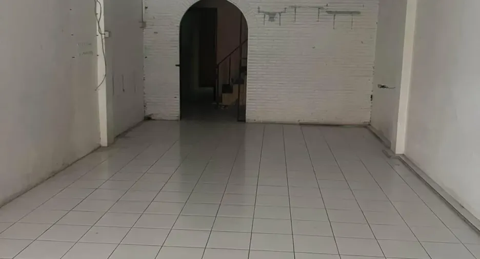 For rent 5 bedrooms retail Space in Bang Lamung, Chonburi