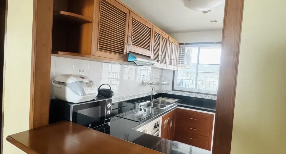 For sale 2 bedrooms condo in Si Racha, Chonburi