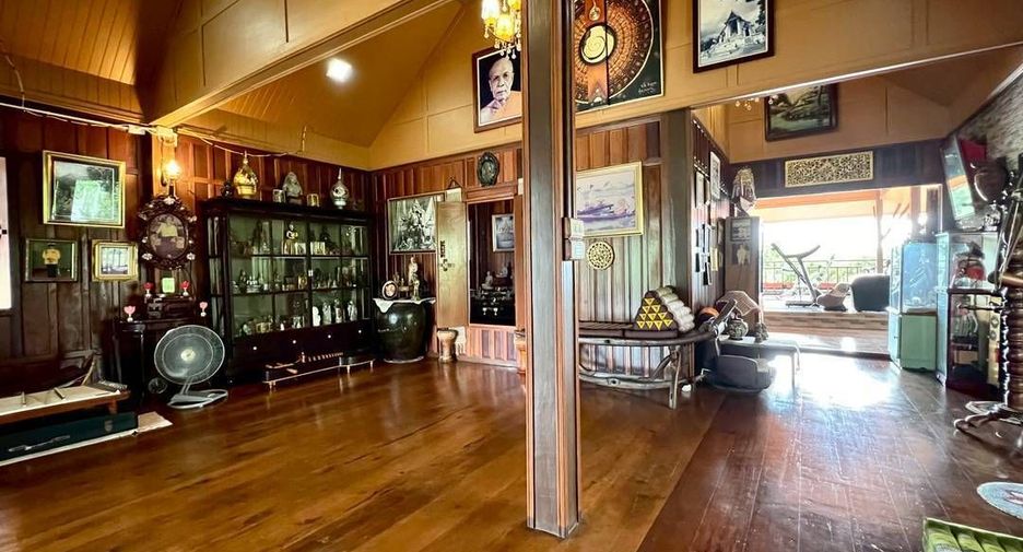 Продажа и аренда 3 спальни дом в Бангкок Нои, Бангкок