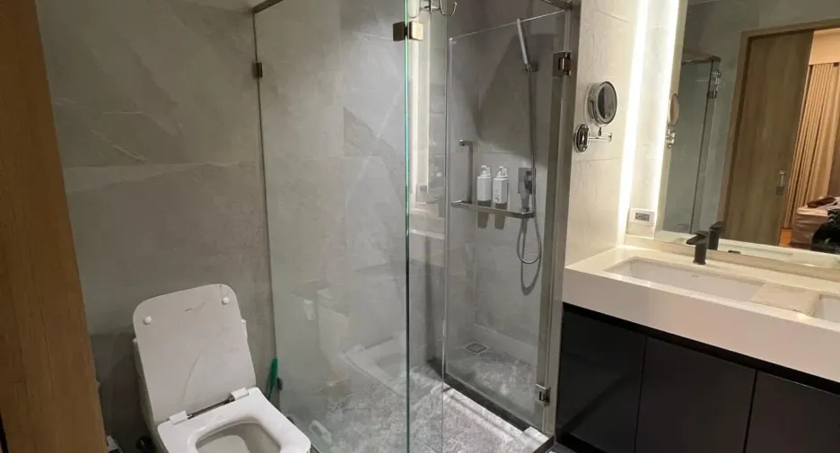 For sale and for rent 1 bed condo in Phaya Thai, Bangkok