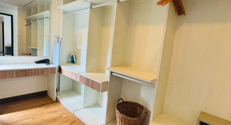 Villa zum Kauf mit 5 Zimmer in Thalang, Phuket