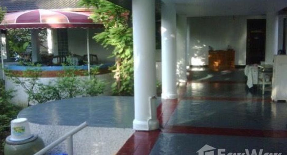 For sale 7 bedrooms house in Bang Bon, Bangkok
