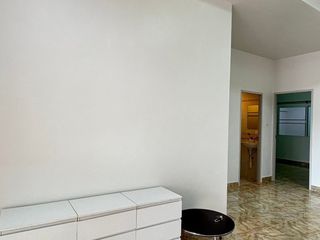 Casa adosada en alquiler de 2 habitaciones en Bang Lamung, Chonburi