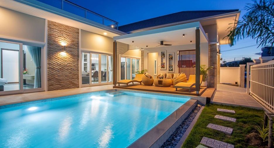 For sale 3 bedrooms villa in Hua Hin, Prachuap Khiri Khan