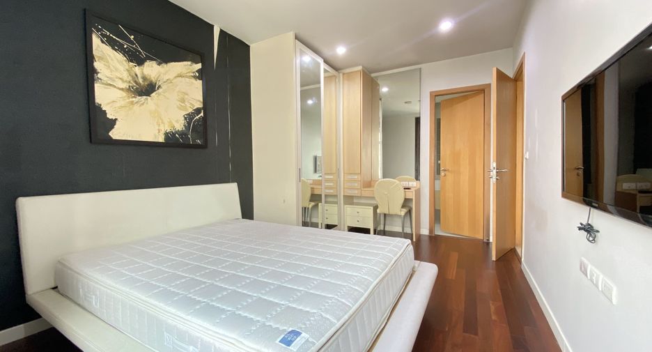 For sale and for rent 2 bedrooms condo in Watthana, Bangkok