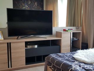 Продажа и аренда студия кондо в Хуаи Кхщанг, Бангкок