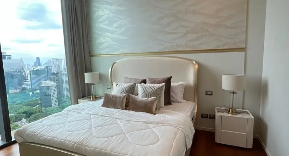 For sale 4 bedrooms condo in Pathum Wan, Bangkok