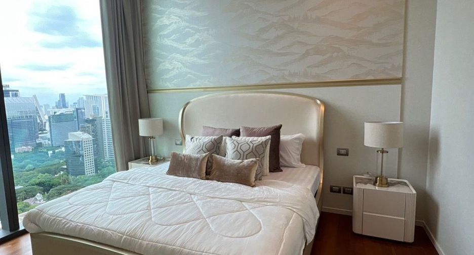 For sale 4 ベッドルーム condo in Pathum Wan, Bangkok
