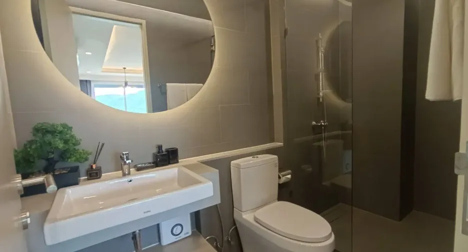 For sale 2 bedrooms condo in Si Racha, Chonburi