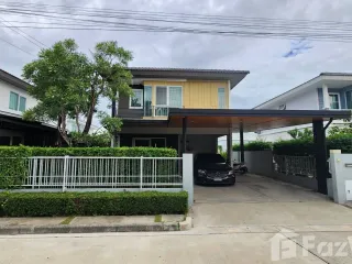 Haus zum Kauf mit 3 Zimmer in Khlong Sam Wa, Bangkok