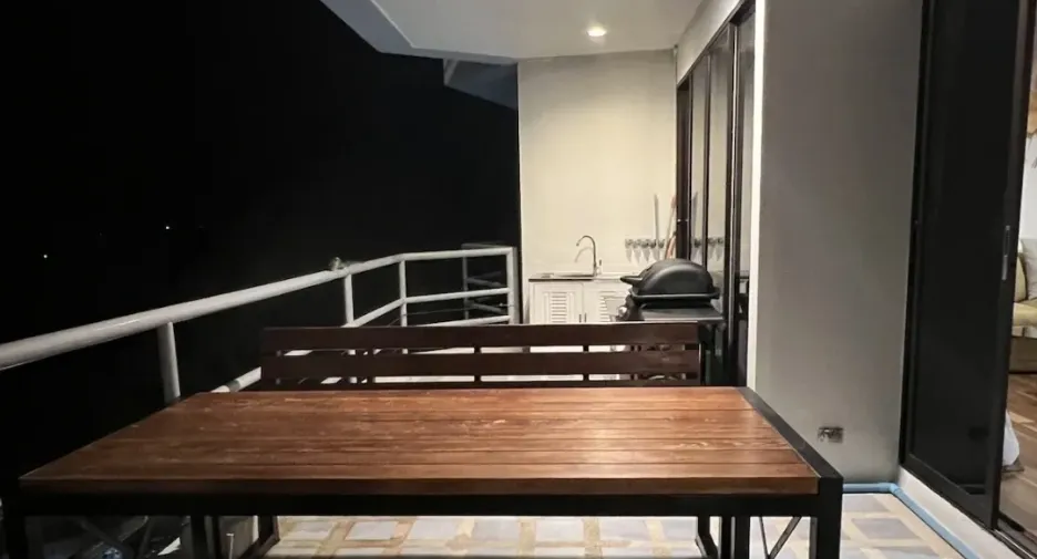 For sale 1 bed condo in Mueang Rayong, Rayong