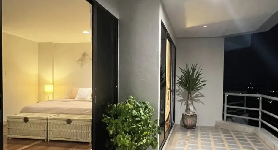 For sale 1 bed condo in Mueang Rayong, Rayong