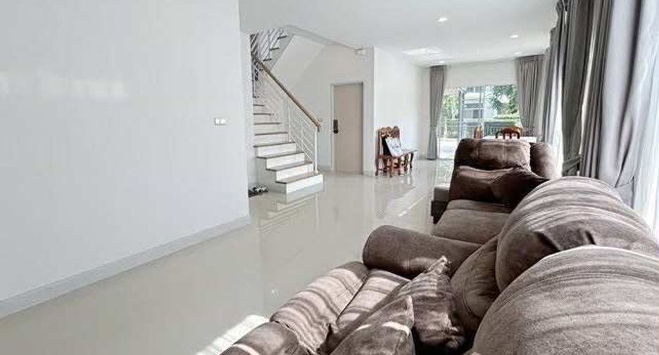 Haus zum Kauf mit 3 Zimmer in Khlong Luang, Pathum Thani