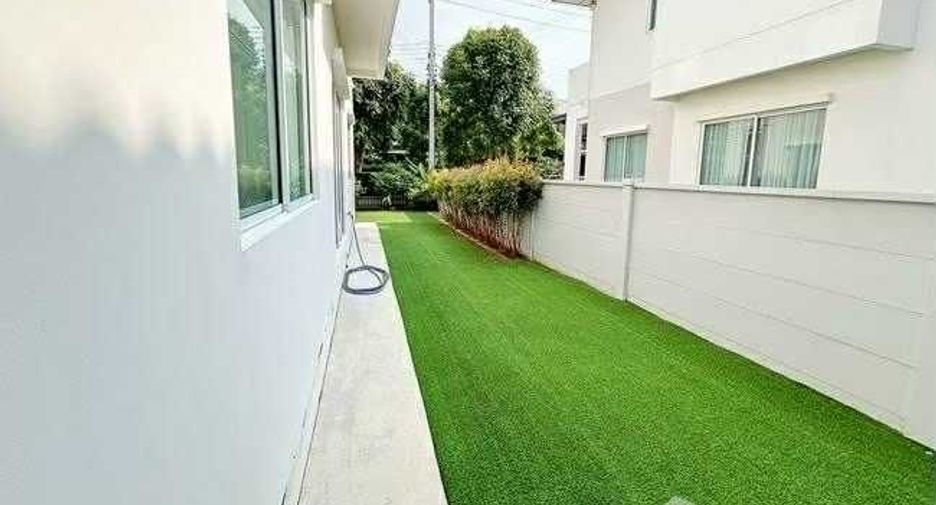 For sale 3 bedrooms house in Khlong Luang, Pathum Thani