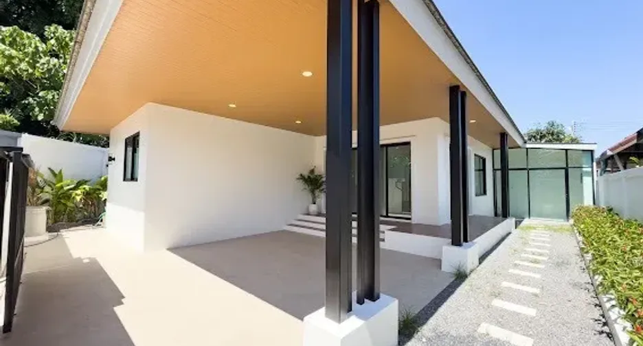 For sale and for rent 3 bedrooms house in Thalang, Phuket