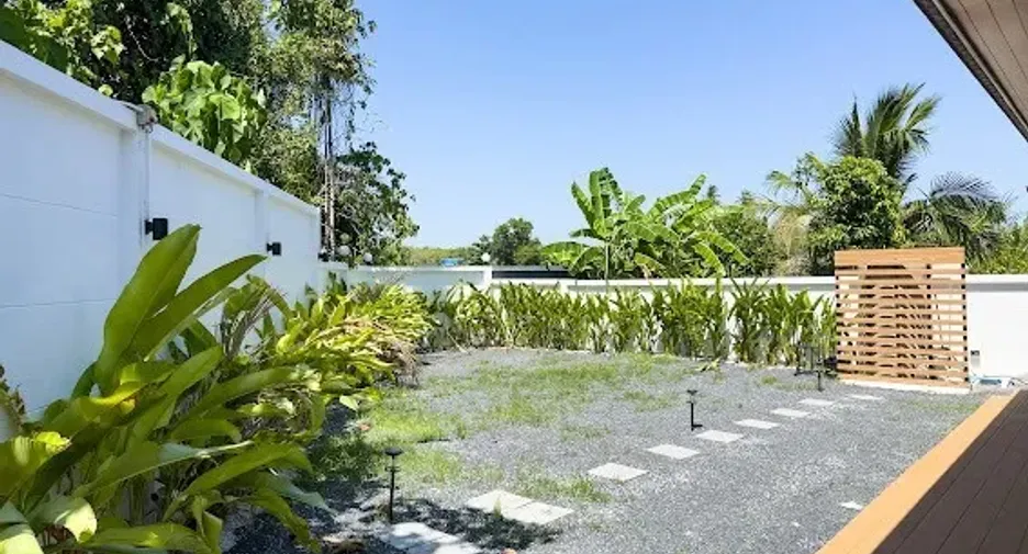 For sale and for rent 3 bedrooms house in Thalang, Phuket