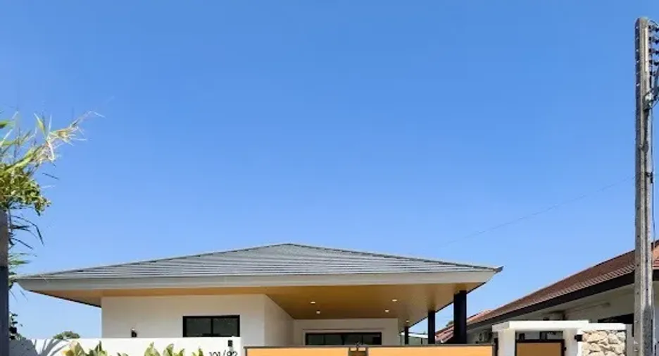 For sale and for rent 3 bedrooms house in Thalang, Phuket
