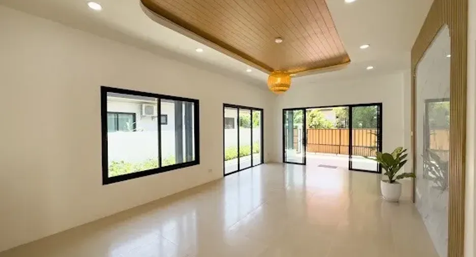 For sale and for rent 3 bedrooms house in Thalang, Phuket