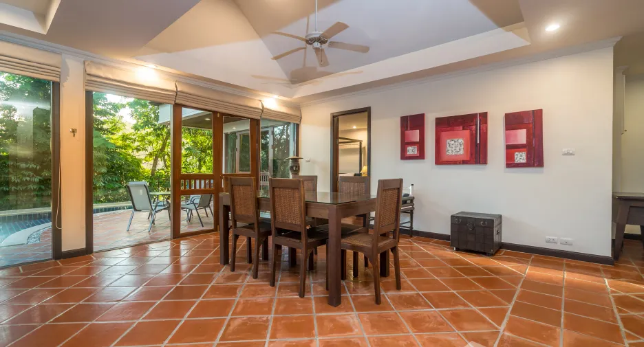 Villa zum Kauf mit 2 Zimmer in Kathu, Phuket
