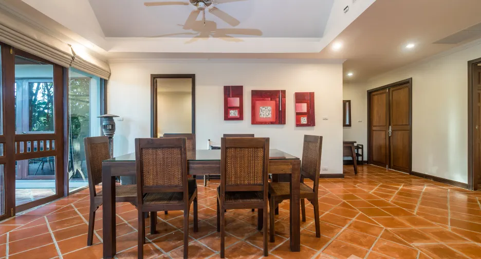 Villa zum Kauf mit 2 Zimmer in Kathu, Phuket