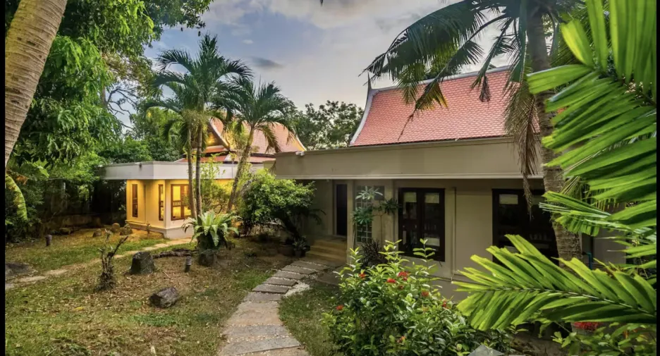 Villa zum Kauf mit 2 Zimmer in Kathu, Phuket