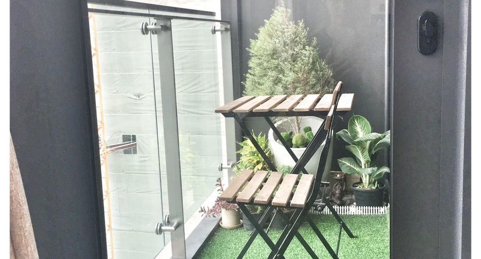 For sale and for rent 1 bed condo in Huai Khwang, Bangkok