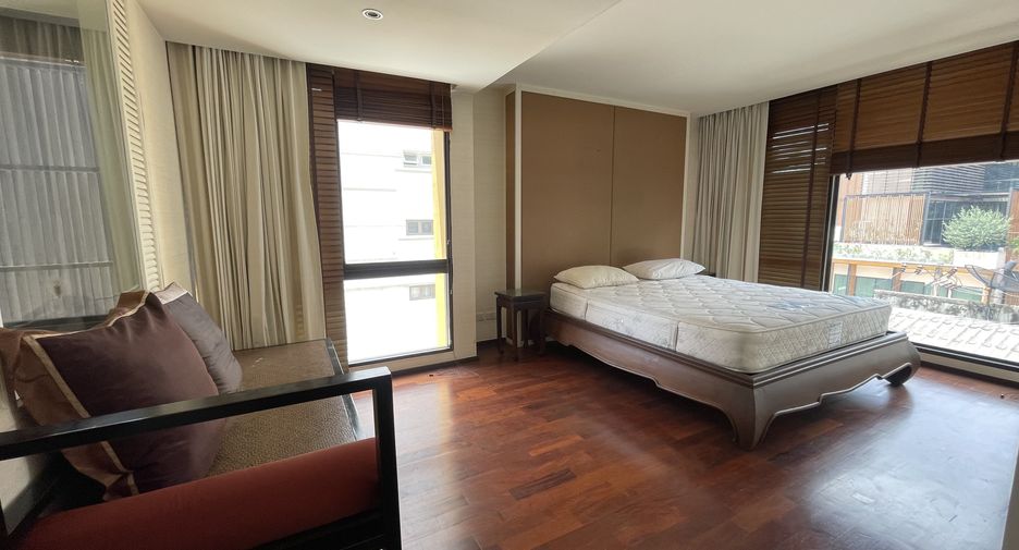 For sale 2 bedrooms condo in Pathum Wan, Bangkok