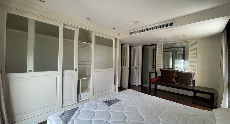For sale 2 bedrooms condo in Pathum Wan, Bangkok